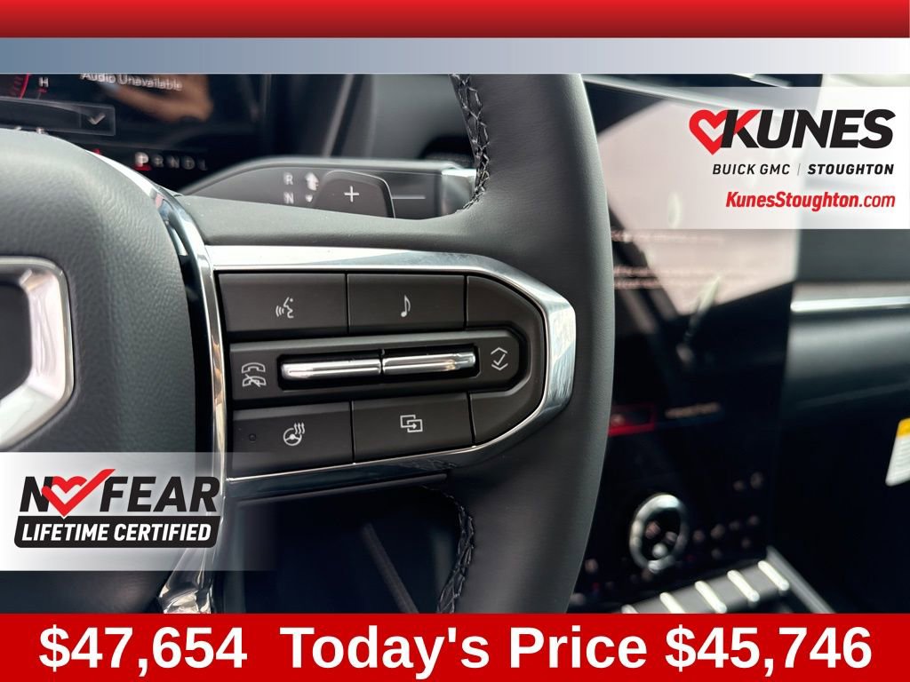 New 2026 GMC Terrain Denali w/ LPO, Black Badging Package AWD/4WD image 34