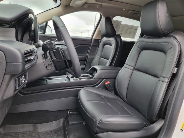 Certified 2024 Lincoln Corsair AWD w/ Equipment Group 101A image 20