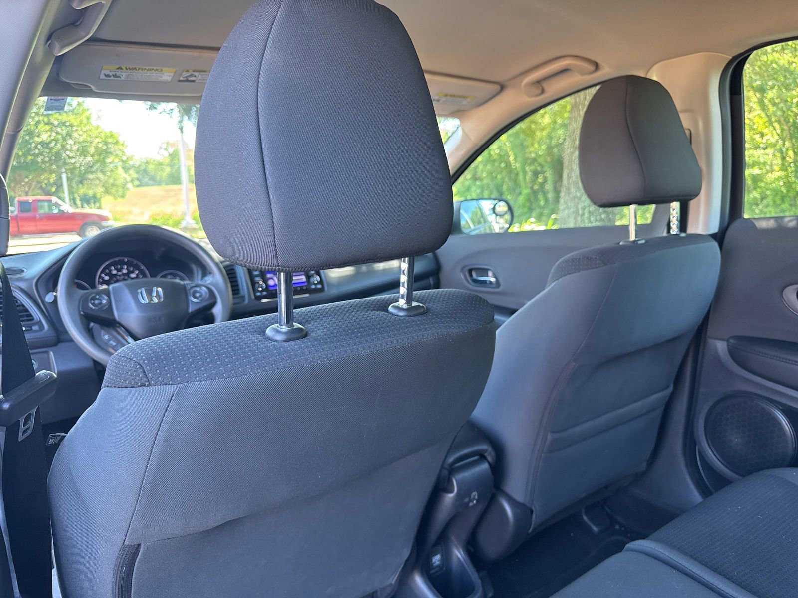 Used 2021 Honda HR-V LX image 14