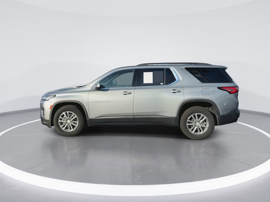 Used 2023 Chevrolet Traverse LT image 5