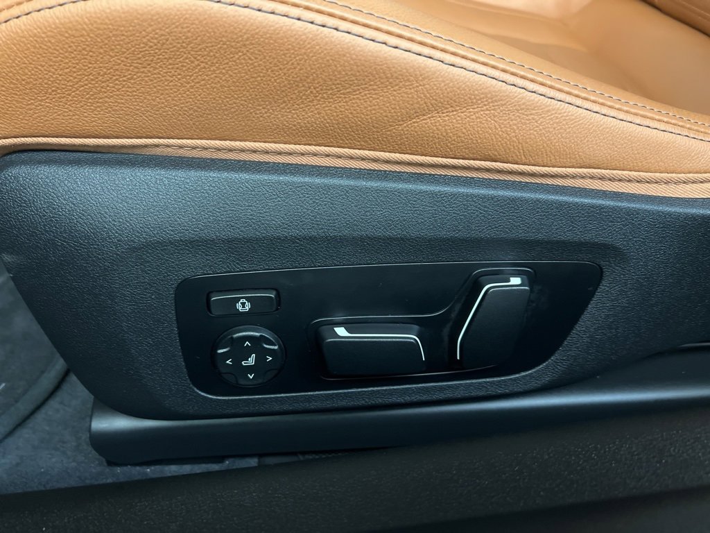 Used 2024 BMW M2 w/ Lighting Package image 29