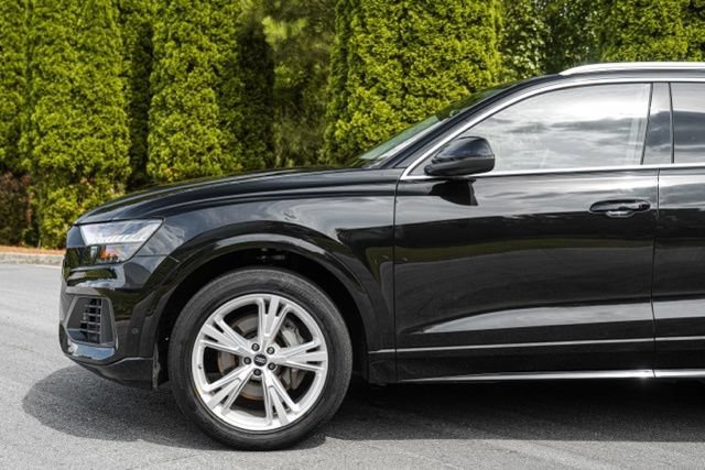 Used 2023 Audi Q8 Premium Plus w/ Premium Plus Package AWD/4WD image 10