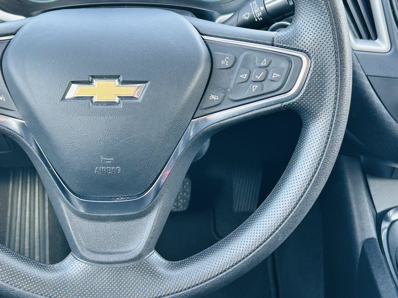 Used 2024 Chevrolet Malibu LT FWD image 15