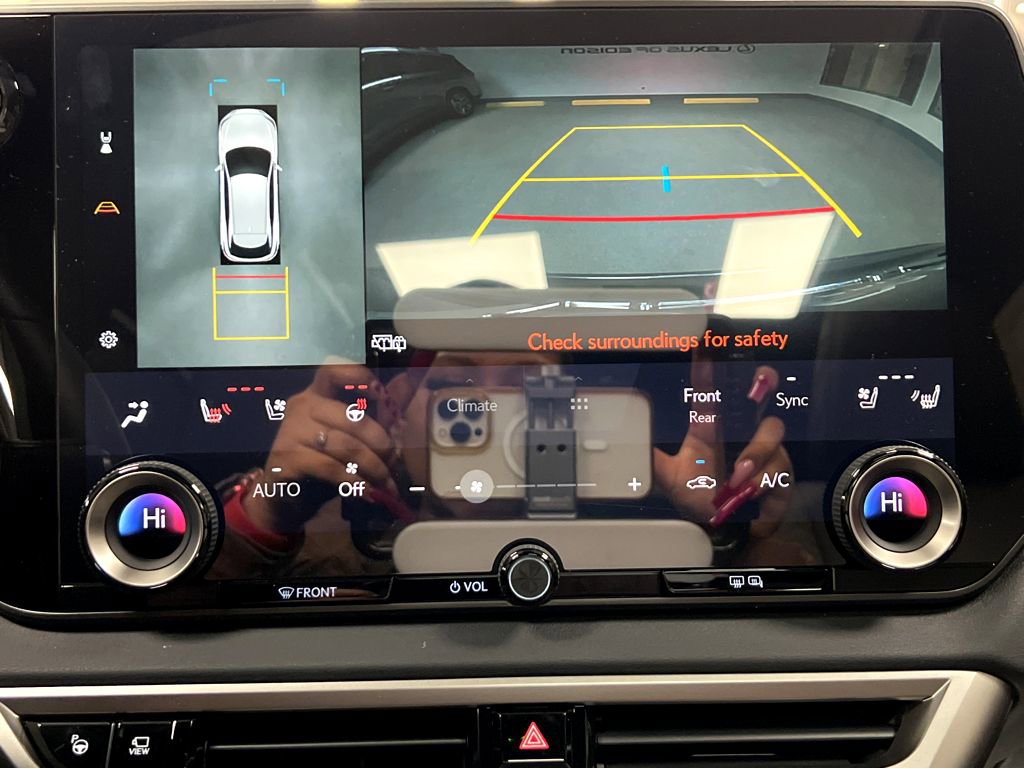 New 2026 Lexus RX 450h 450h+ Luxury image 16