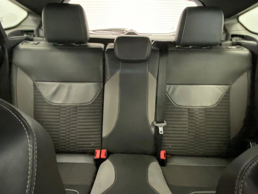 Used 2015 Ford Focus ST w/ Equipment Group 401A image 34