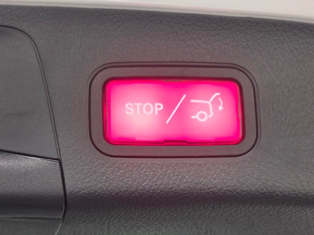 Used 2026 Mercedes-Benz GLA 250 4MATIC image 22