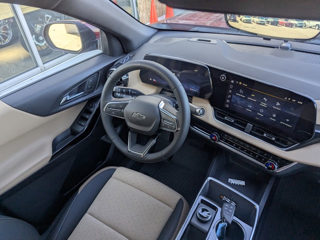 New 2026 Chevrolet Equinox ACTIV w/ Convenience Package III image 17