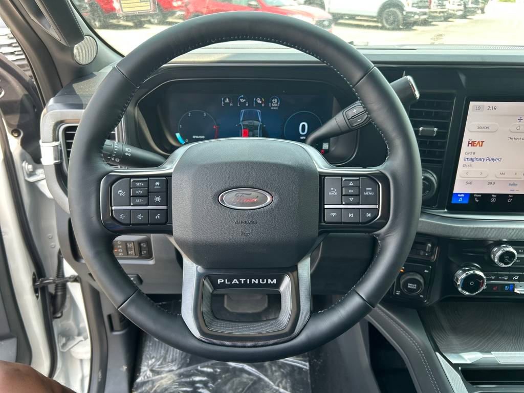New 2025 Ford F250 Platinum w/ FX4 Off-Road Package image 13