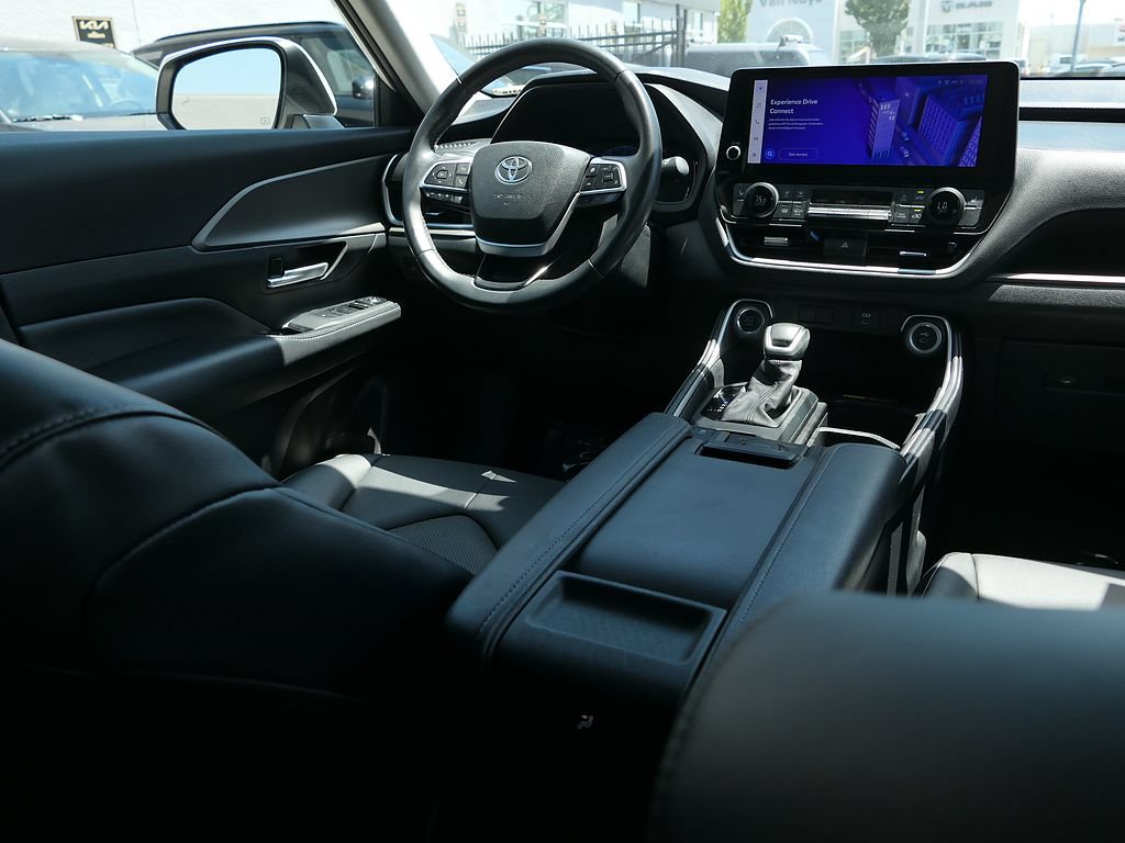 Used 2024 Toyota Grand Highlander FWD image 27