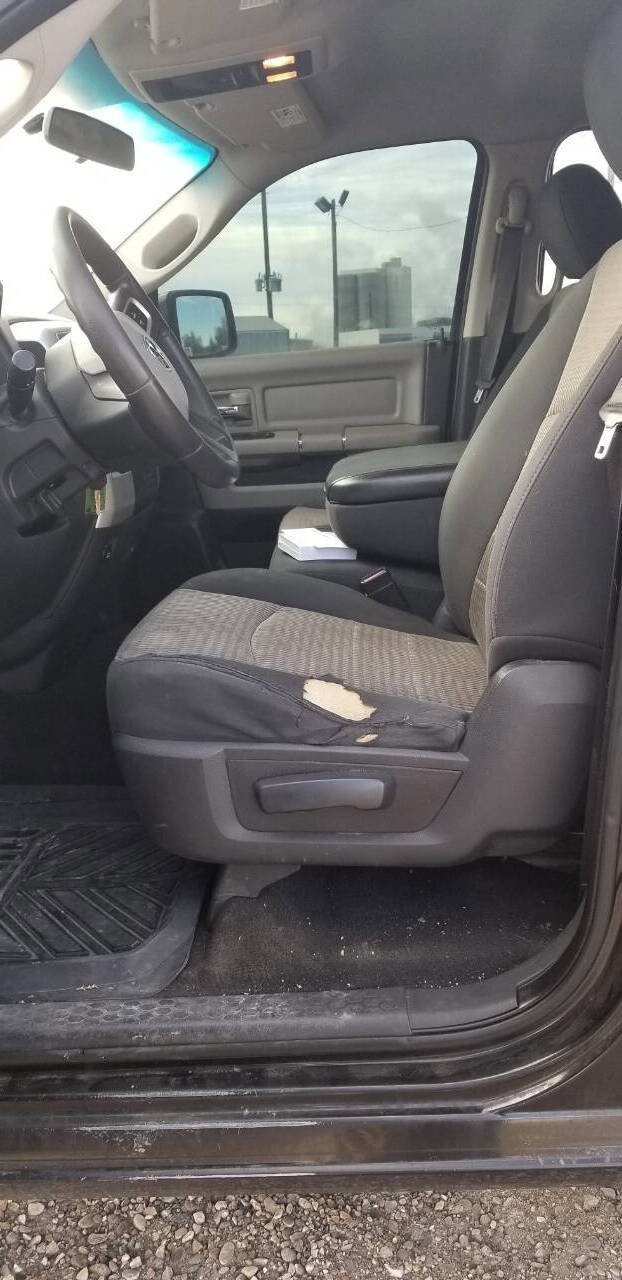 Used 2011 RAM 1500 Classic SLT AWD/4WD image 6