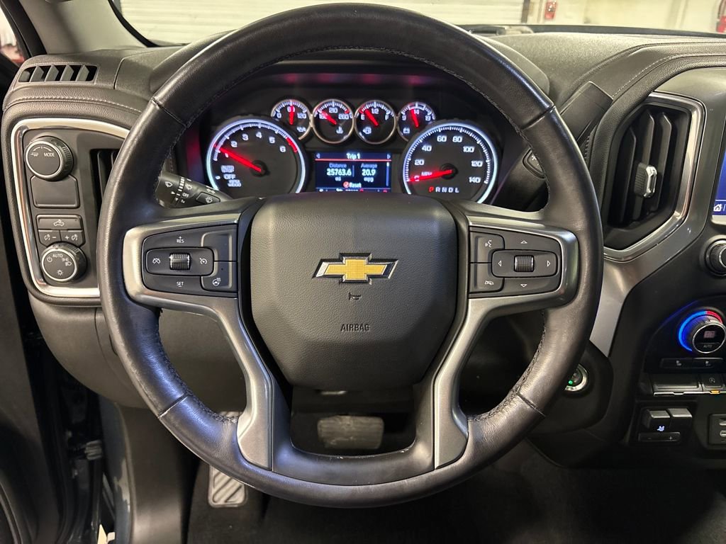 Used 2020 Chevrolet Silverado 1500 LT w/ All-Star Edition image 31