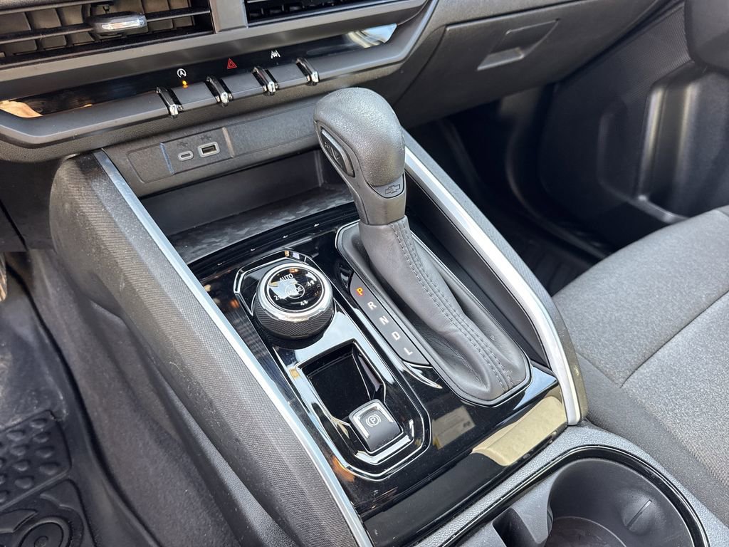 Used 2024 Chevrolet Colorado Trail Boss w/ Advanced Trailering Package image 31