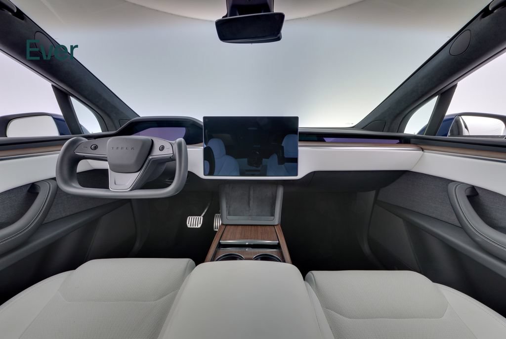 Used 2023 Tesla Model X AWD/4WD image 28
