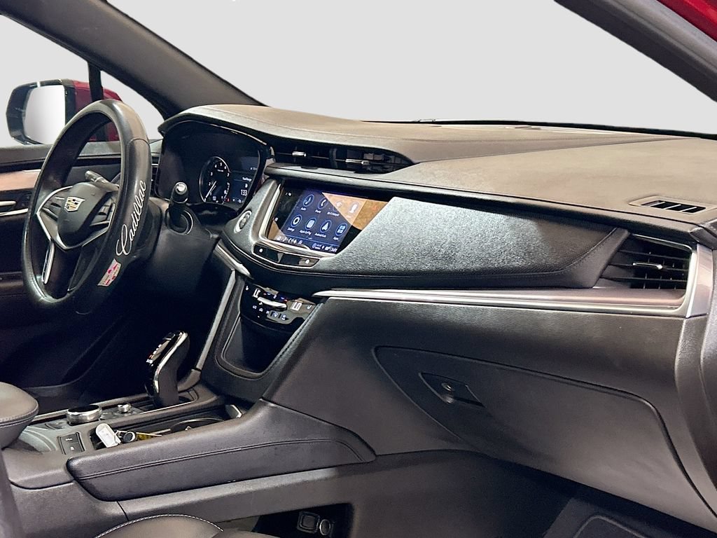 Used 2023 Cadillac XT5 Luxury w/ LPO, Floor Liner Package FWD image 27
