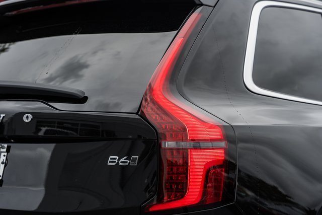 New 2026 Volvo XC90 B6 Plus image 7