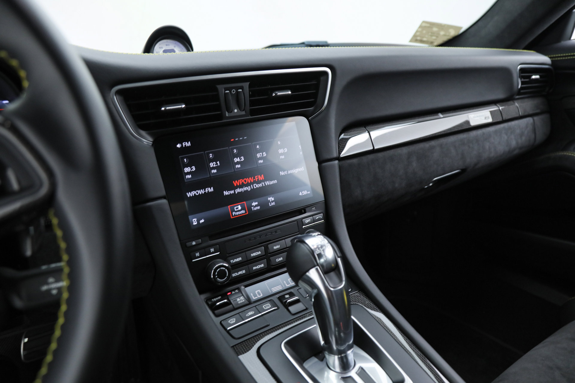 Used 2018 Porsche 911 GT2 RS image 30