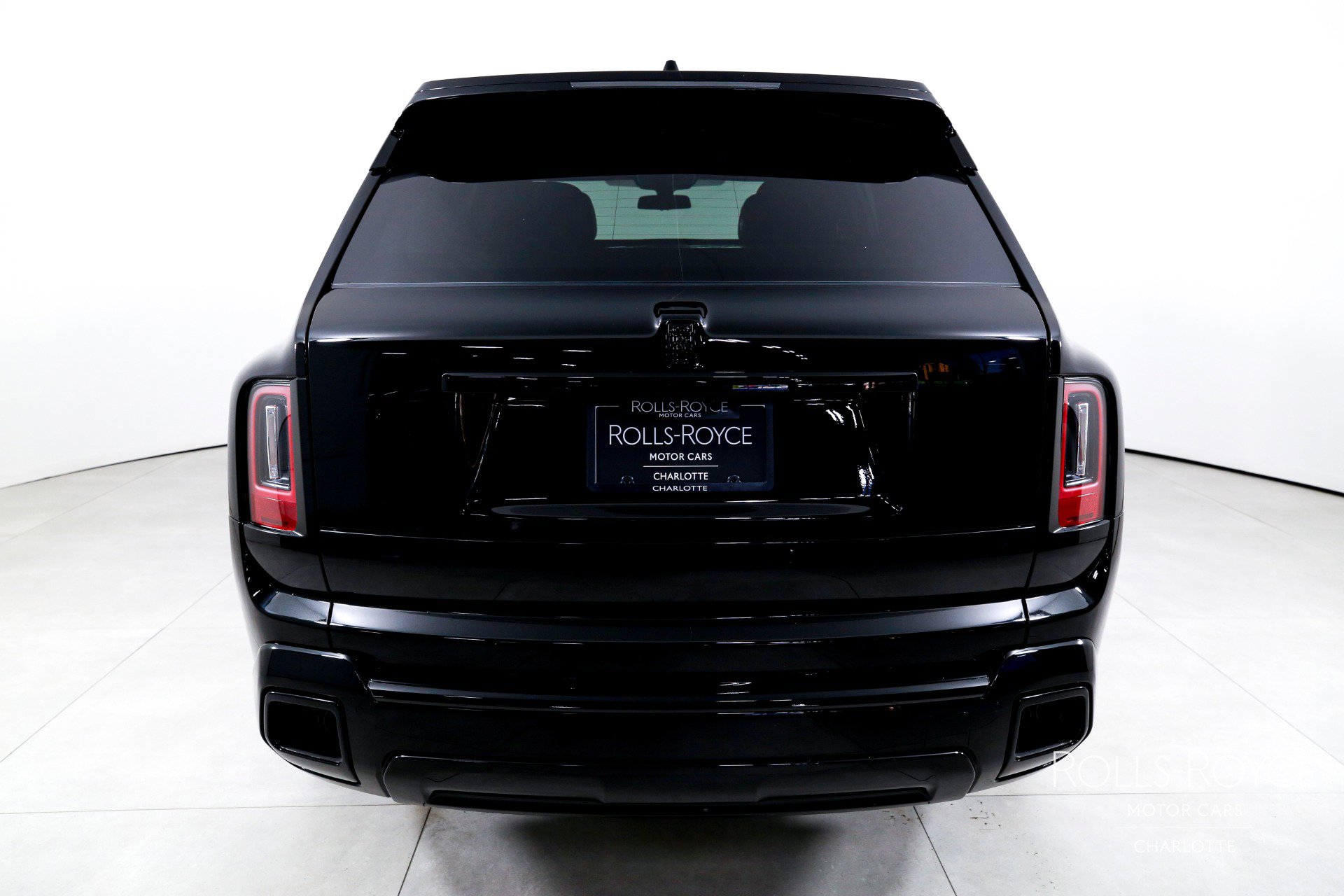 Used 2026 Rolls-Royce Cullinan image 9