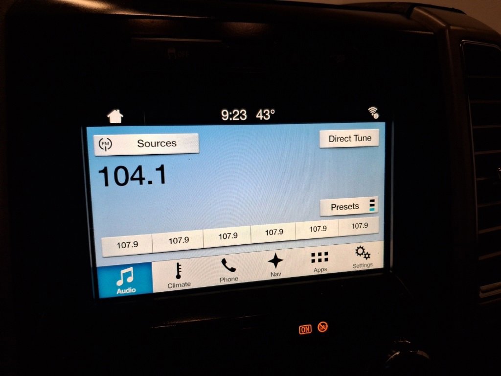 Used 2017 Ford F250 Lariat w/ Lariat Value Package image 22