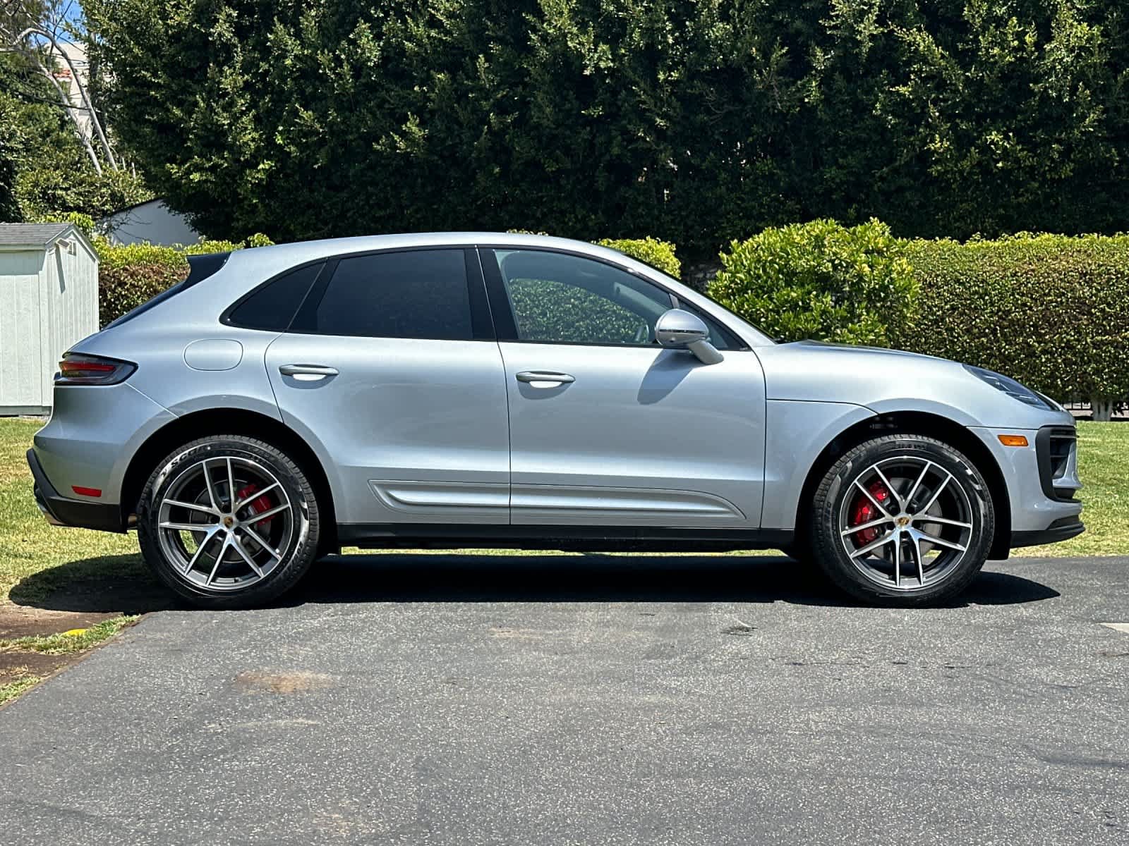 New 2026 Porsche Macan S AWD/4WD image 9