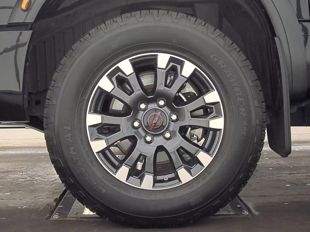 Certified 2024 Nissan Titan PRO-4X w/ Pro-4x Convenience Package image 7