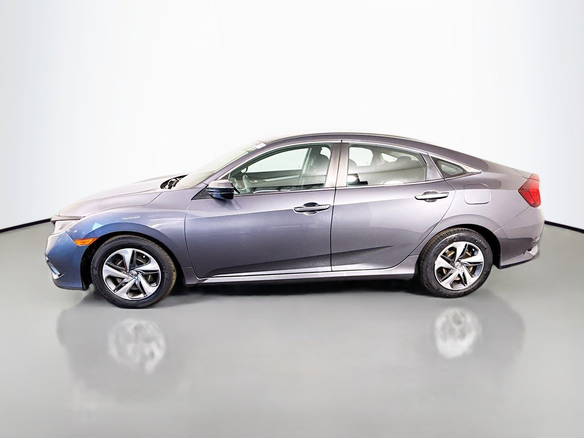 Used 2020 Honda Civic LX image 6