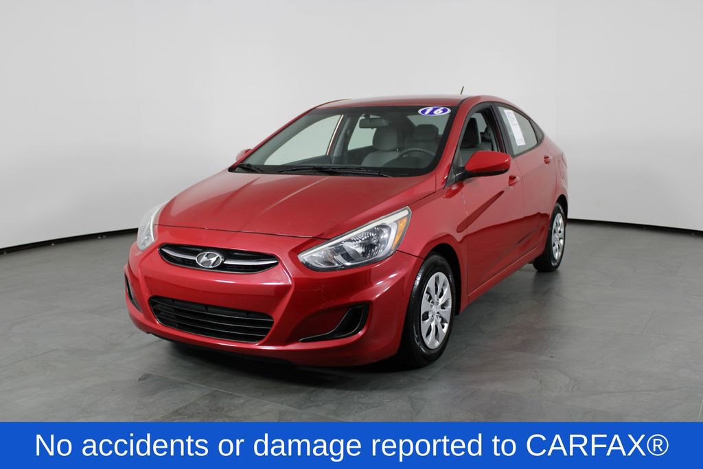 Used 2016 Hyundai Accent SE image 2