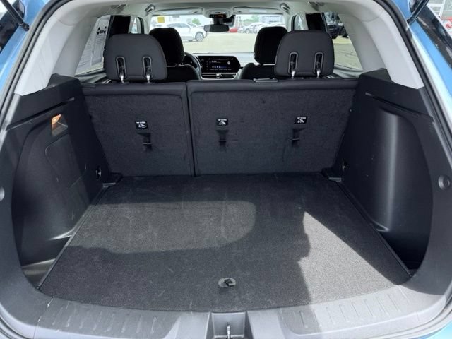 Used 2025 Chevrolet TrailBlazer LT AWD/4WD image 10