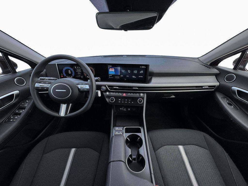New 2026 Hyundai Sonata Blue FWD image 13