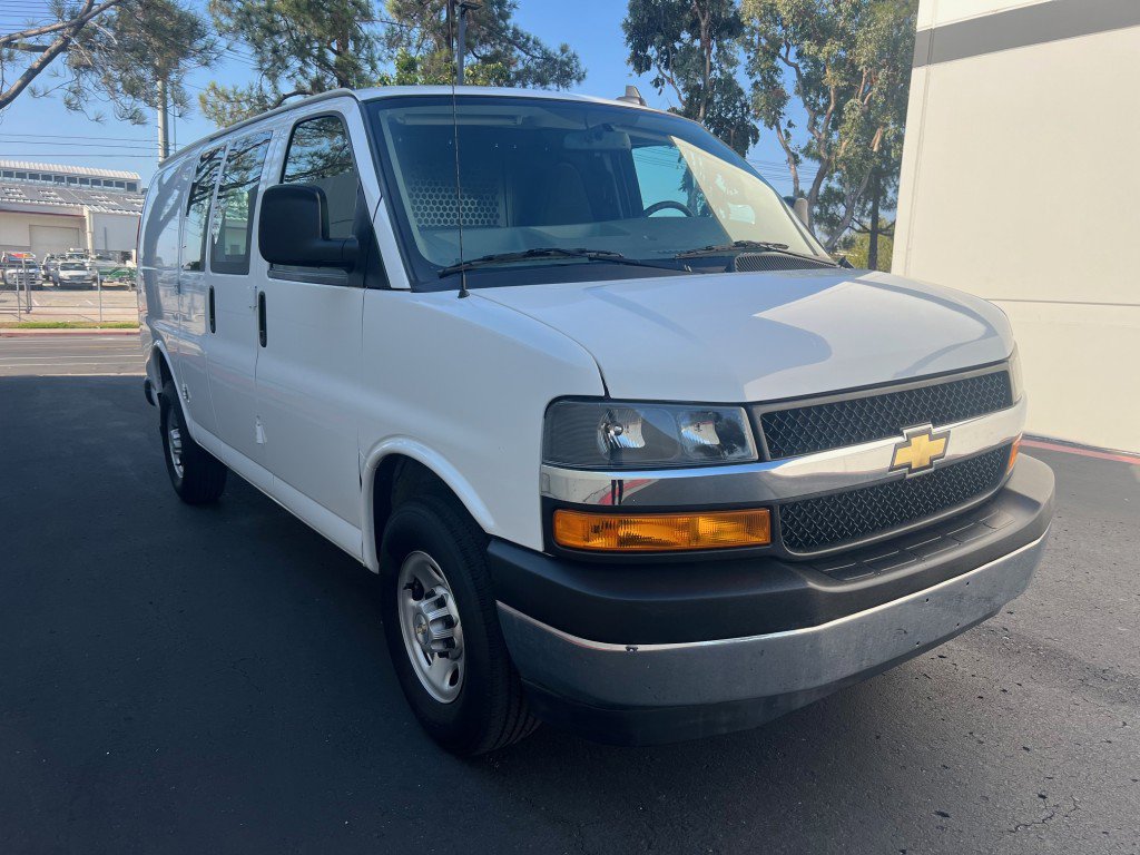 Used 2023 Chevrolet Express 2500 w/ Driver Convenience Package image 2