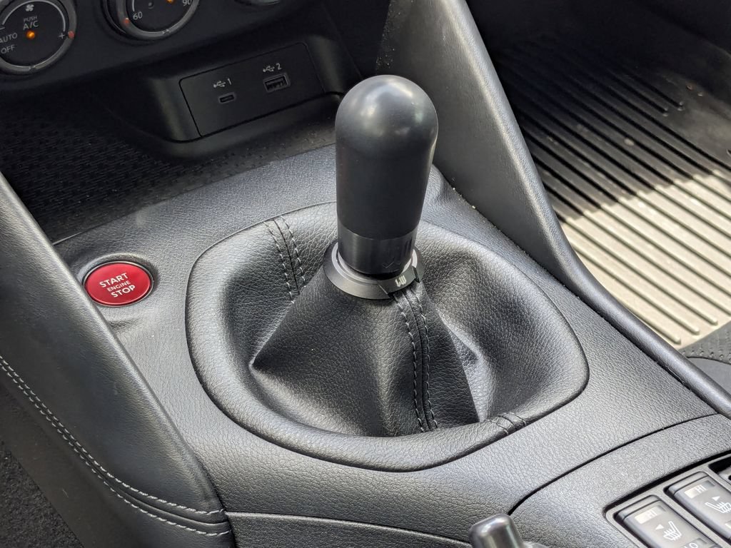 Used 2024 Nissan Z Performance w/ Floor Mat Package RWD image 29
