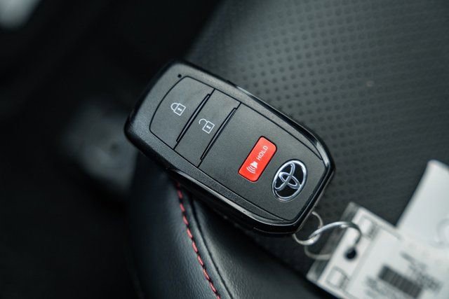 New 2026 Toyota Prius Plug-In Hybrid FWD image 42