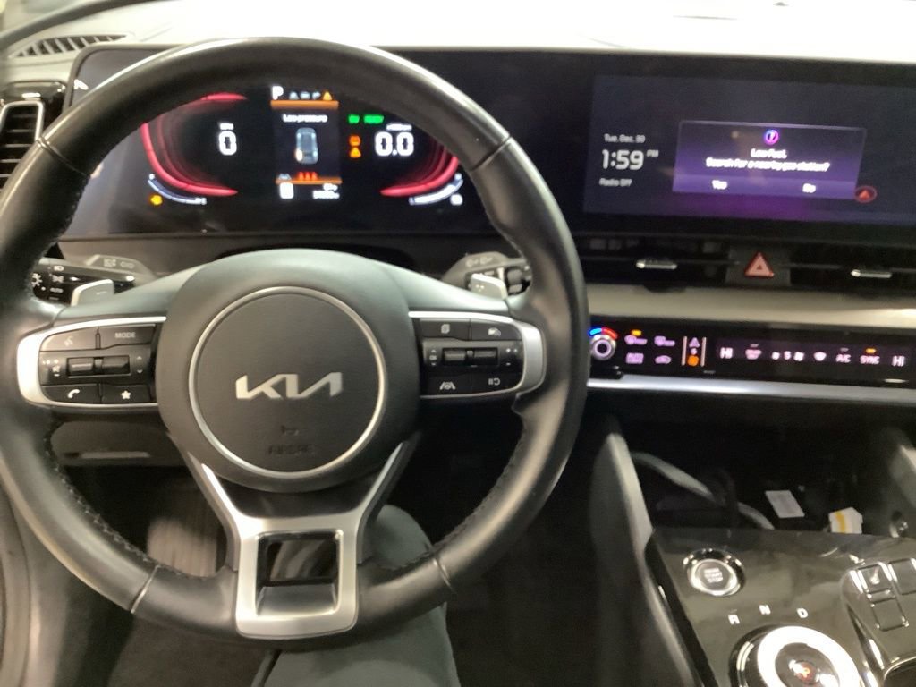 Certified 2024 Kia Sportage EX w/ EX Premium Package image 17
