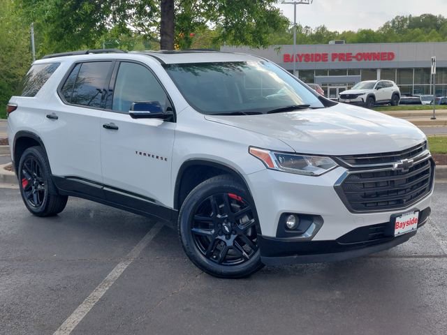 Used 2020 Chevrolet Traverse Premier w/ Redline Edition AWD/4WD image 2