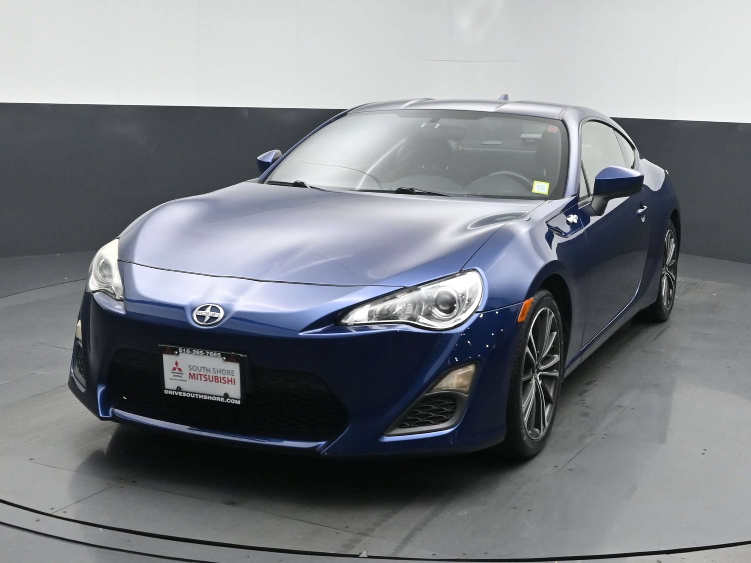 Used 2015 Scion FR-S RWD image 16