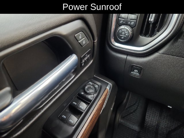 Used 2020 Chevrolet Silverado 1500 High Country w/ Technology Package AWD/4WD image 38
