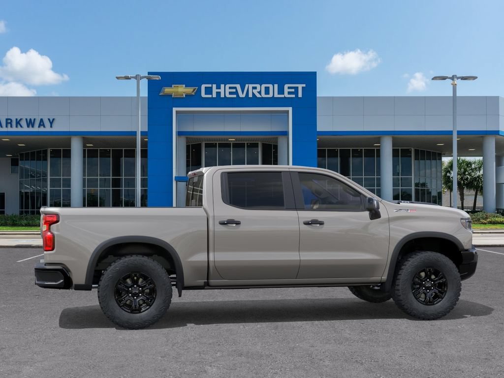 New 2026 Chevrolet Silverado 1500 ZR2 w/ Dark Appearance Package AWD/4WD image 5