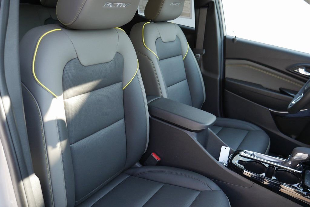 New 2026 Chevrolet Trax ACTIV w/ Sunroof Package image 22