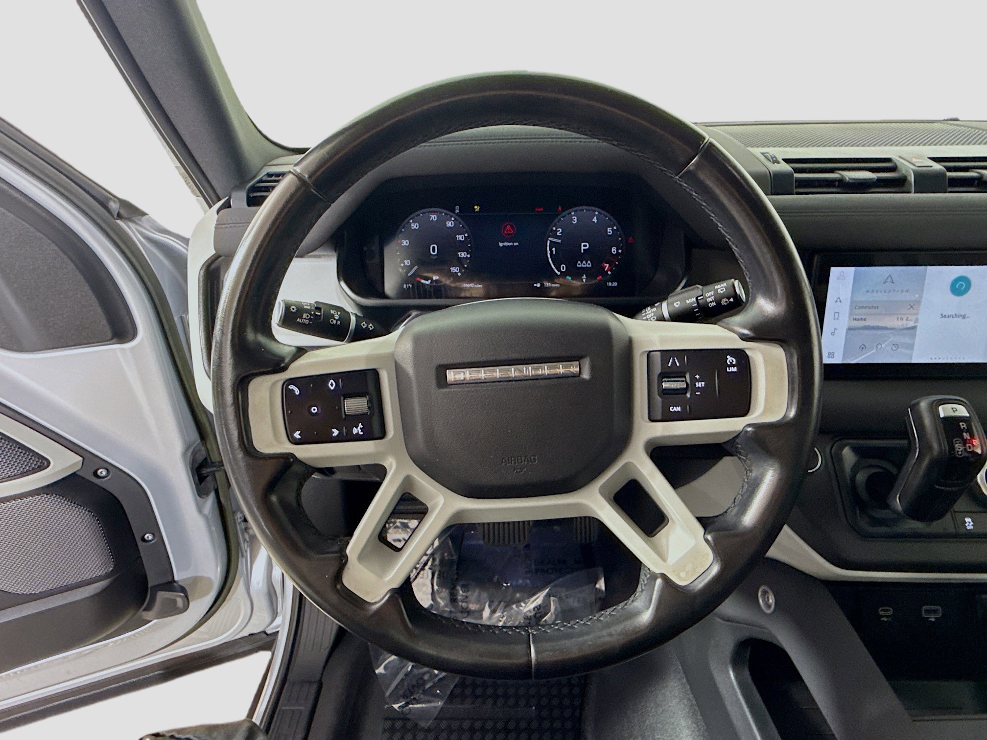 Used 2023 Land Rover Defender 110 S image 13