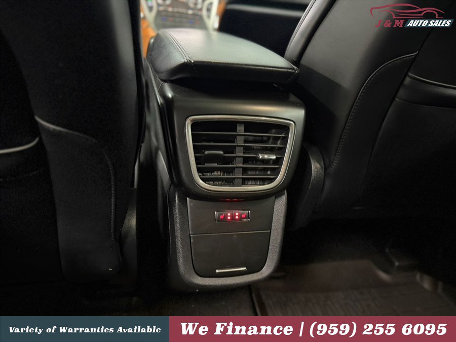 Used 2019 Lincoln Nautilus Reserve AWD/4WD image 32