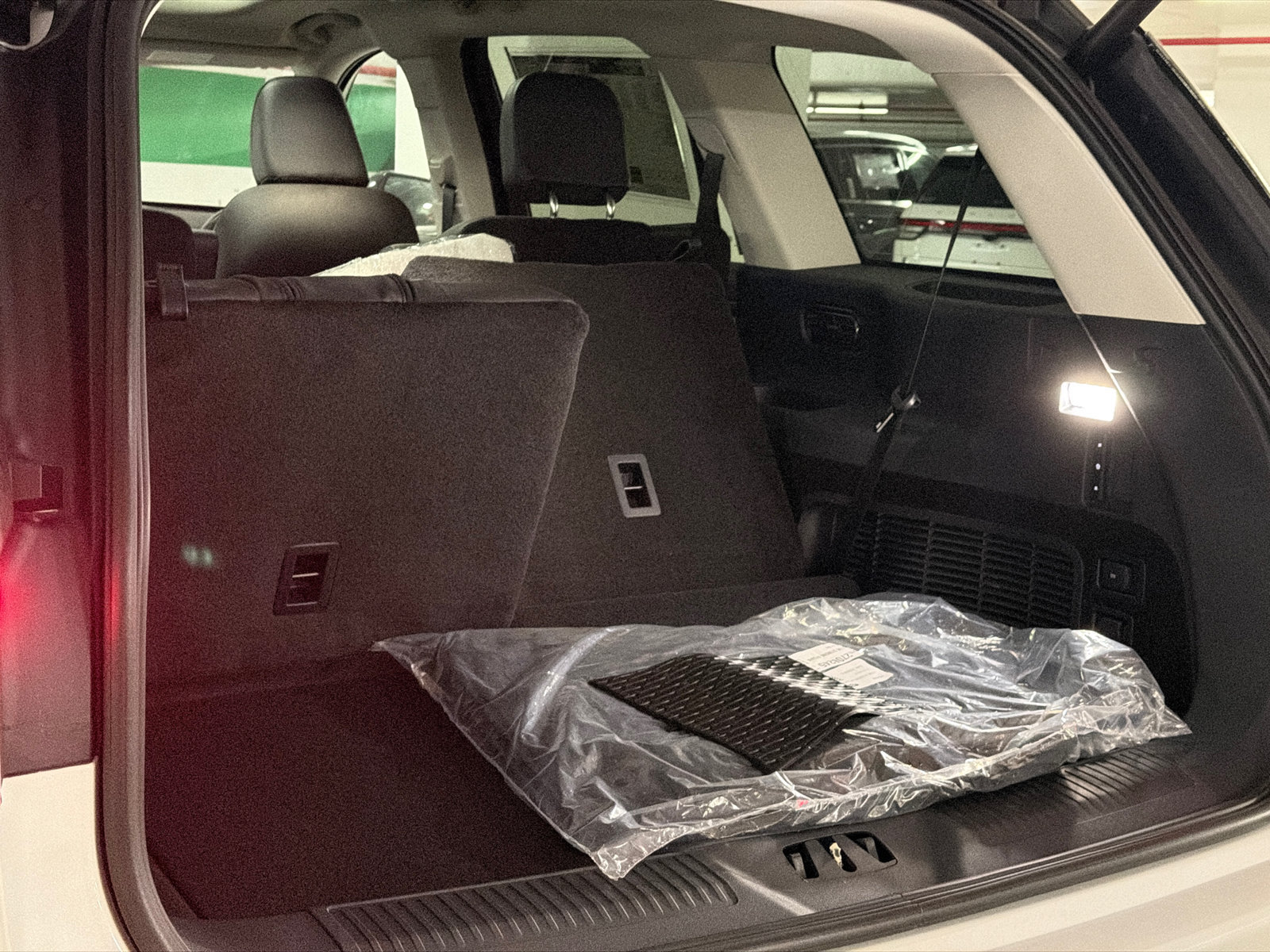 New 2027 Lincoln Aviator Reserve AWD/4WD image 8