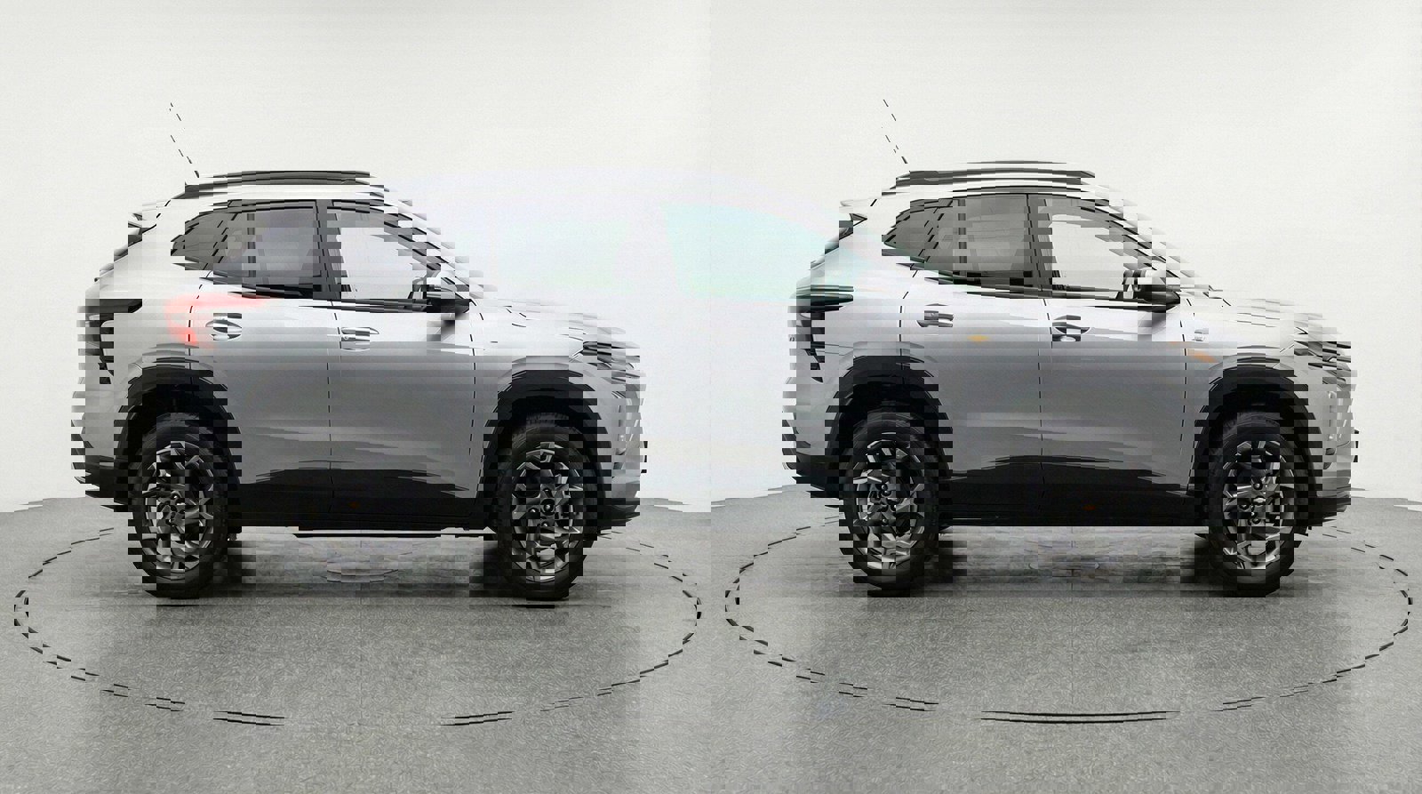 Used 2025 Chevrolet Trax LT w/ LT Convenience Package image 8