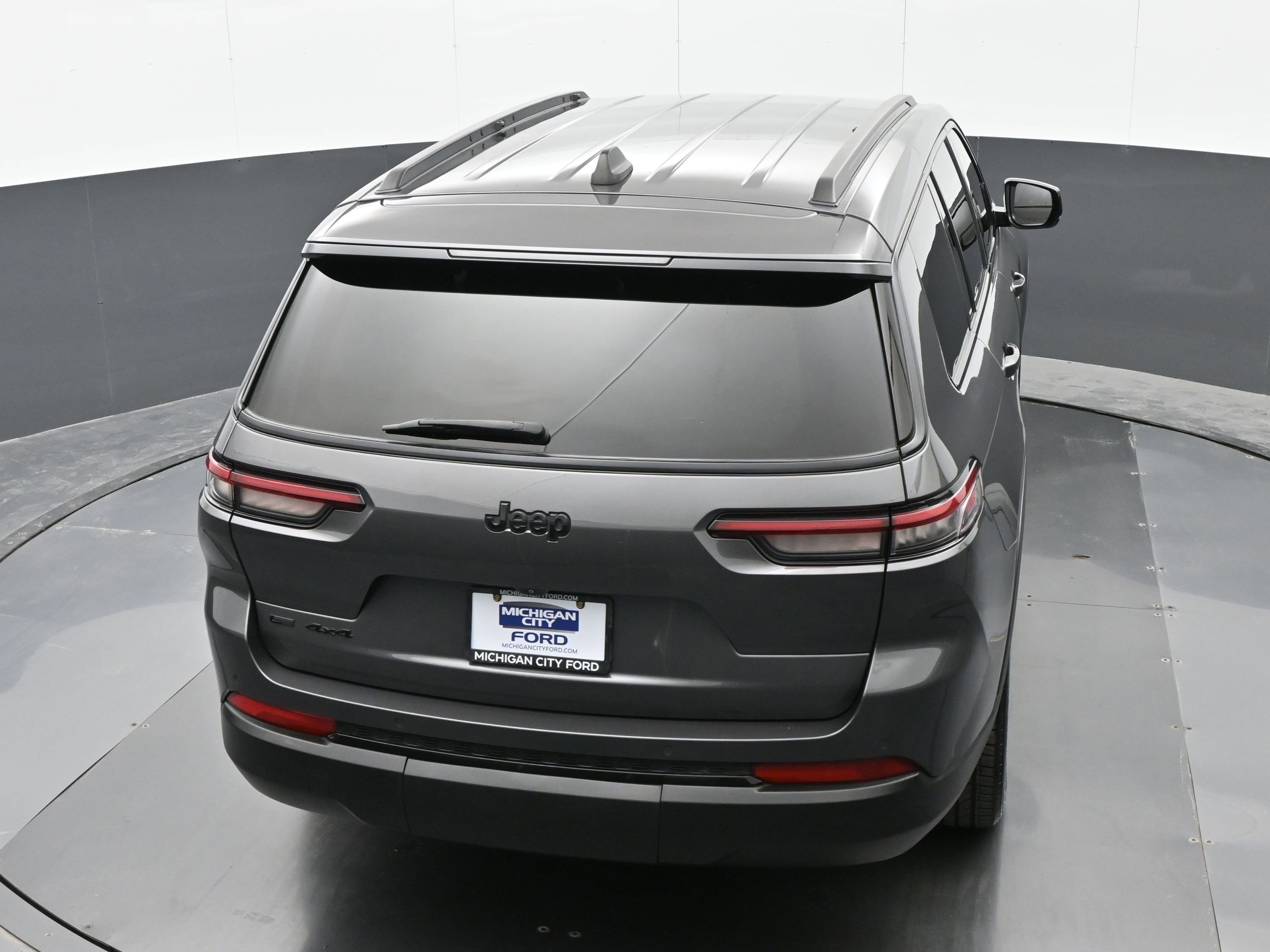 Used 2021 Jeep Grand Cherokee L Laredo AWD/4WD image 31