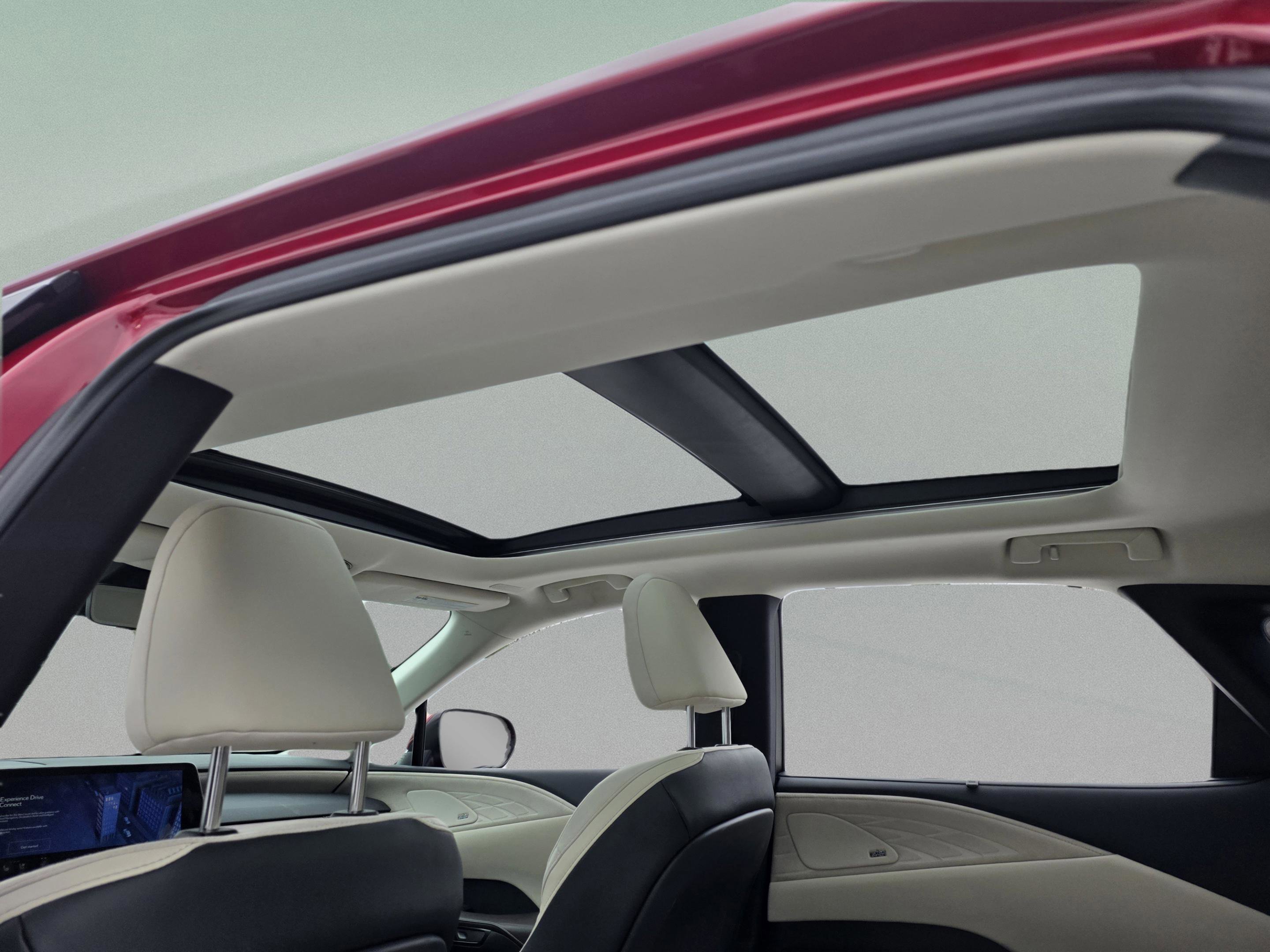 Certified 2023 Lexus RX 350 w/ Accessory Package (Z1) image 21