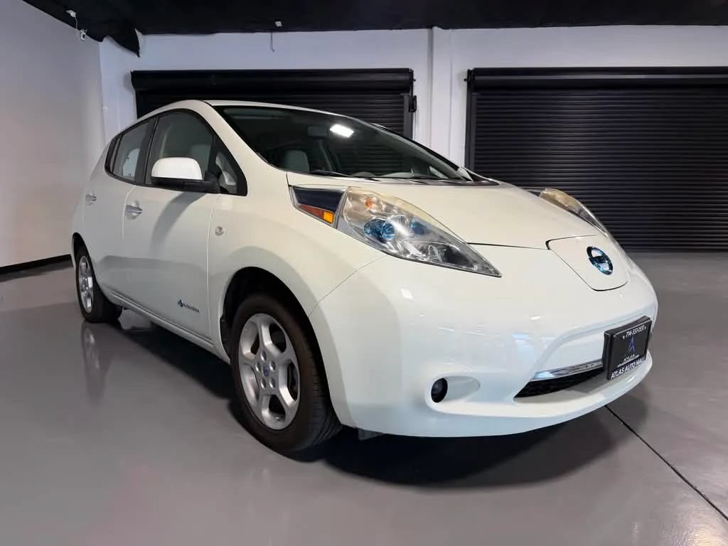 Used 2012 Nissan Leaf SV FWD image 3