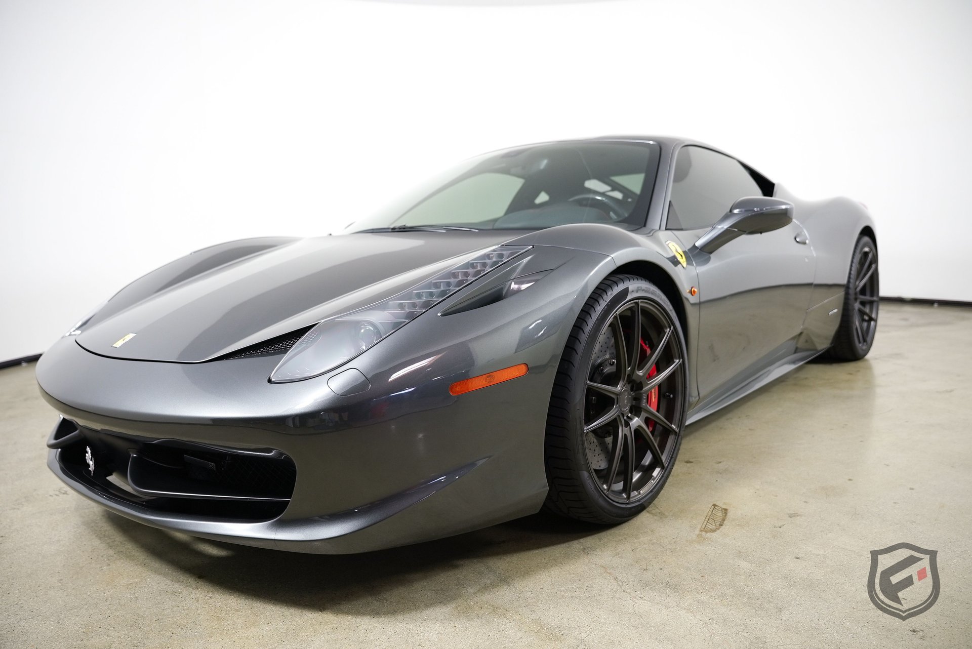 Used 2010 Ferrari 458 Italia Coupe RWD image 4