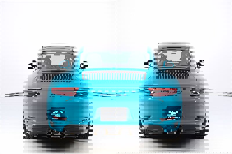 Used 2018 Porsche 911 Carrera S image 13