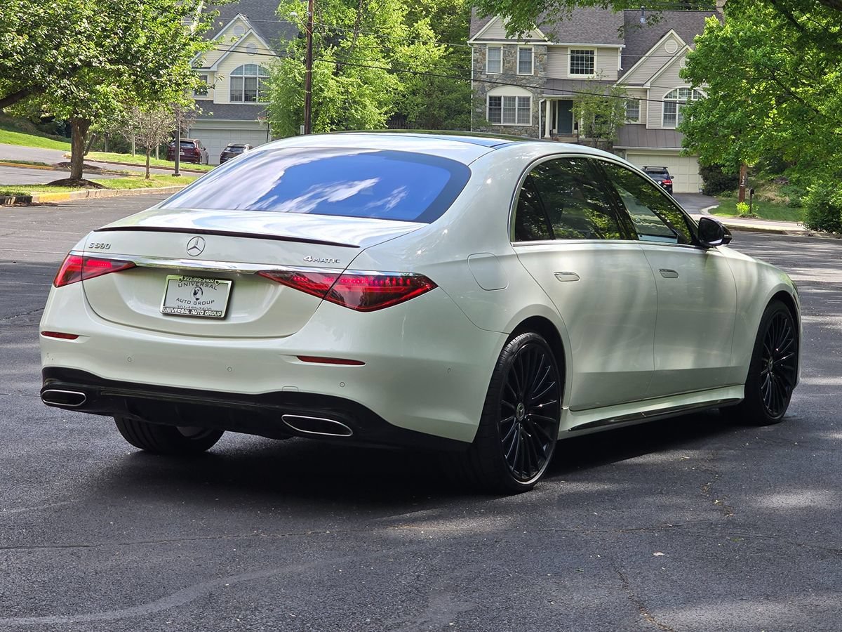 Used 2022 Mercedes-Benz S 580 4MATIC Sedan w/ AMG Line Package image 6