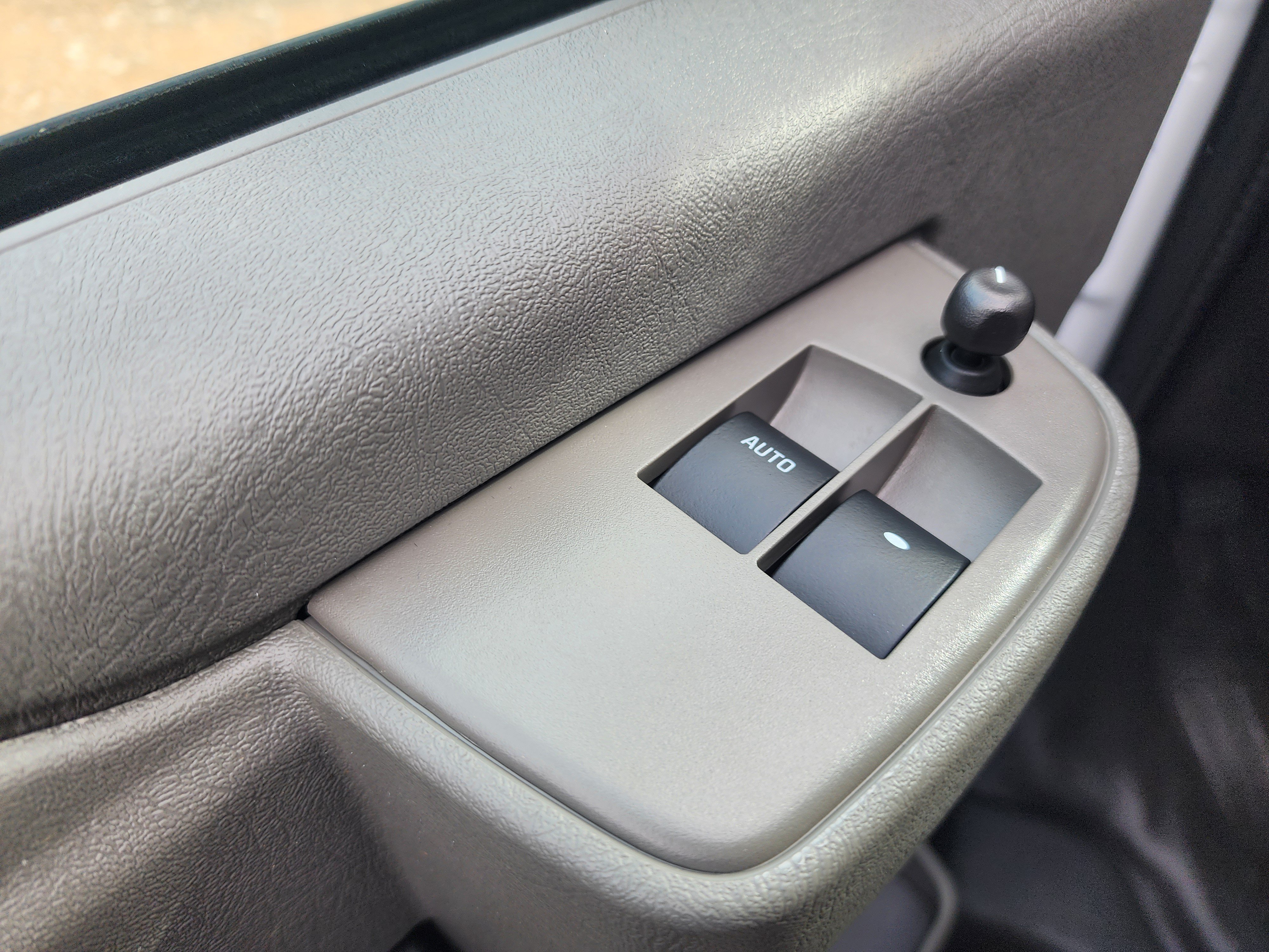 New 2025 Chevrolet Express 3500 w/ Power Convenience Package RWD image 24