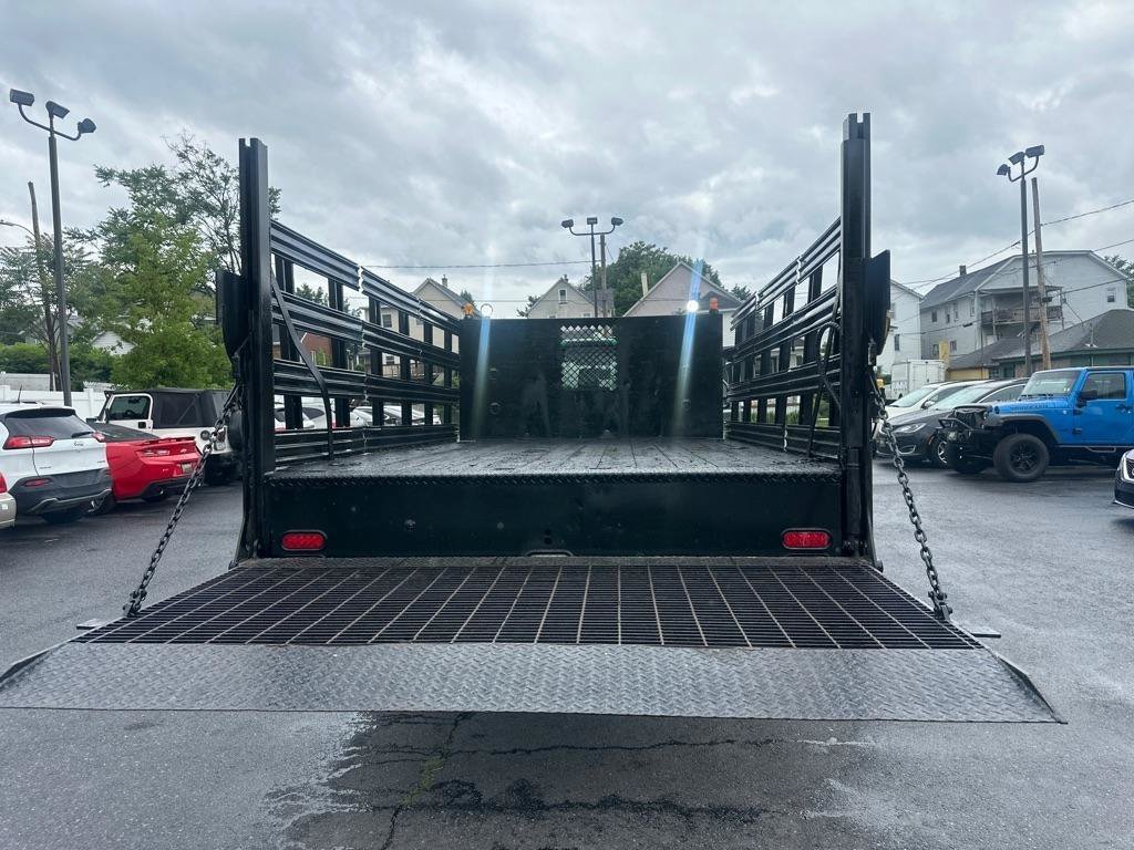 Used 2018 Ford F450 XL w/ Power Equipment Group AWD/4WD image 3