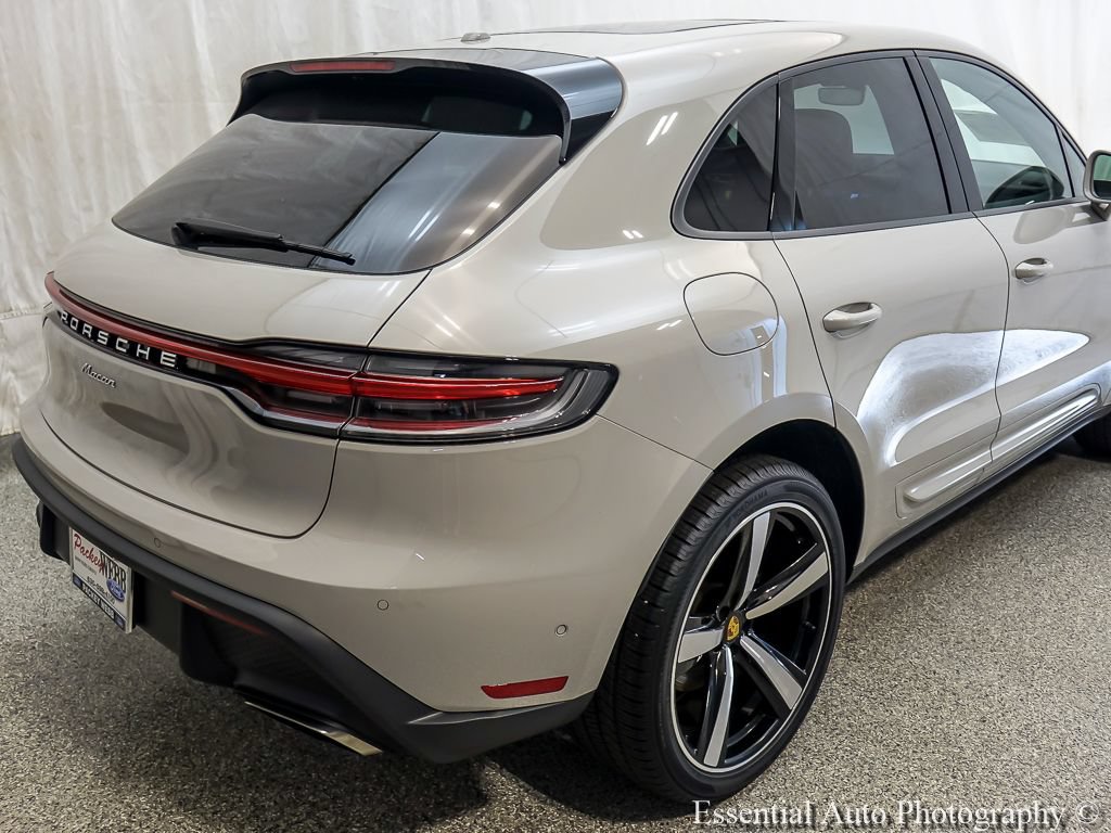 Used 2023 Porsche Macan AWD/4WD image 7